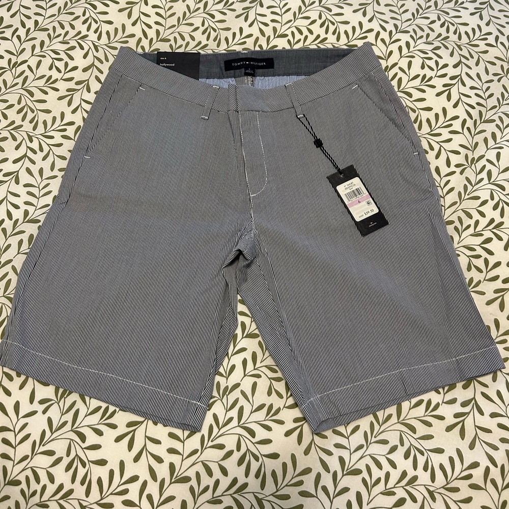 Tommy Hilfiger women’s 9 inch inseam shorts